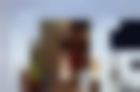Kelly Brook y Riley Steele en Piranha 3-D