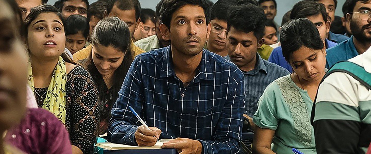 Trailer de 12वीं फेल