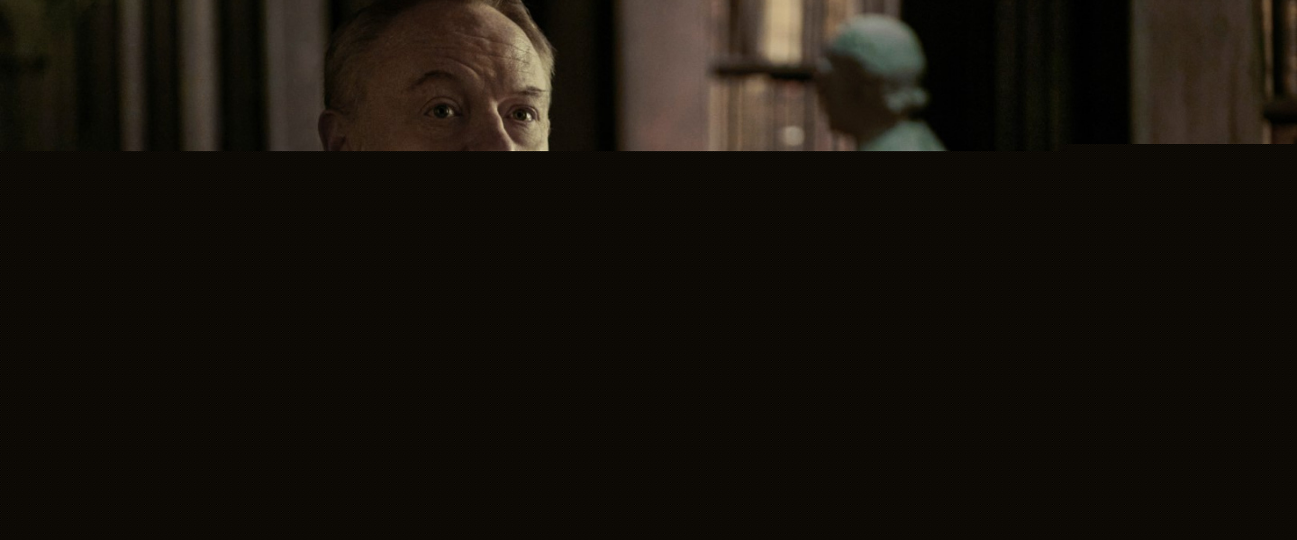 Trailer de Foundation