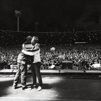 Oasis: Don't Look Back in Anger