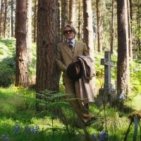 Wake Up Dead Man: A Knives Out Mystery